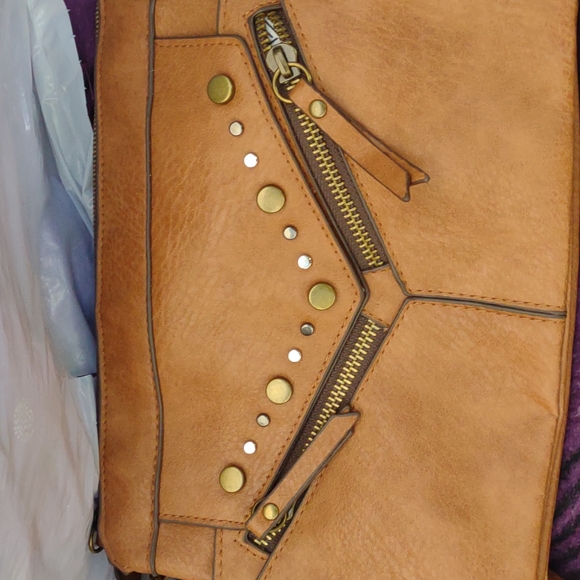Purse - Picture 2 of 2